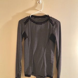 Lululemon long sleeve workout top (stripes)
